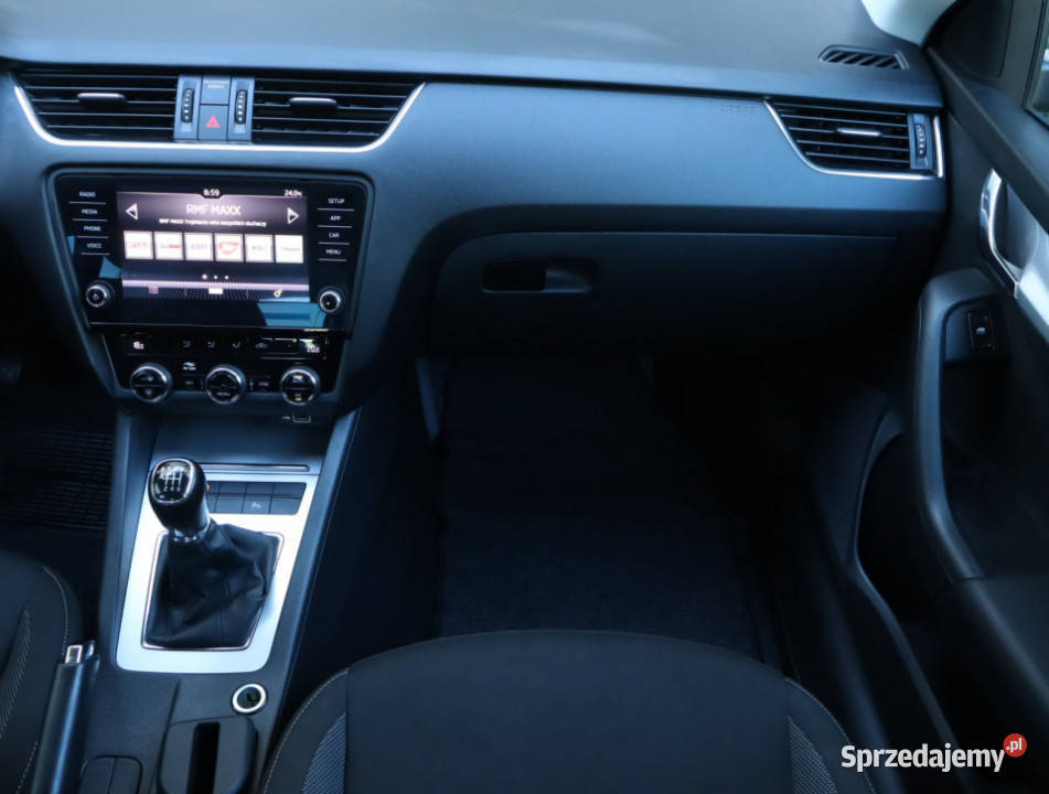 Skoda Octavia 14 TSI Piaseczno