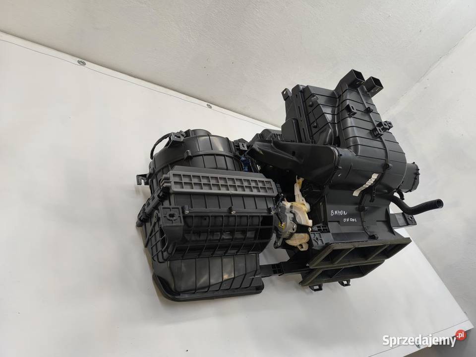 NAGRZEWNICA KOMPLETNA HYUNDAI BAYON 12B osobowe