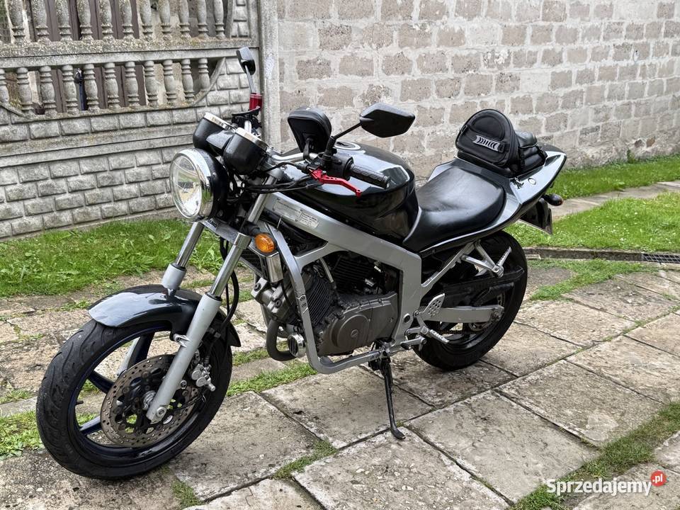 Hyosung gt125 15KM świętokrzyskie Wąchock sprzedam
