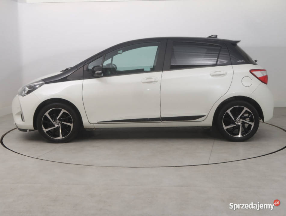 Toyota Yaris 15 Dual VVTi sprzedam