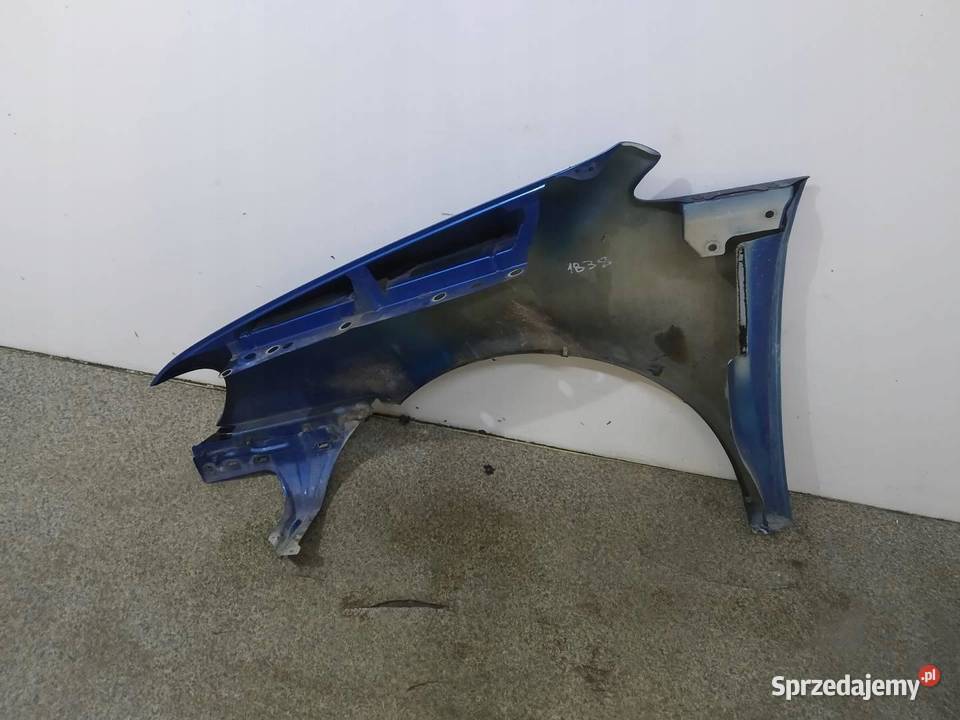 BŁOTNIK PRAWY PRZÓD PRZED LIFT VW Volkswagen Rok produkcji 2003 Błotniki świętokrzyskie