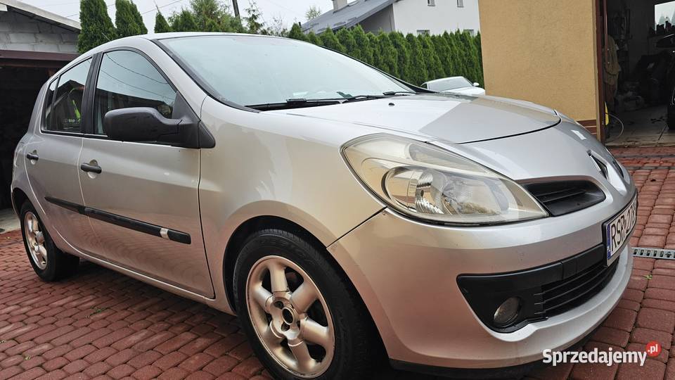 Renault Clio 16 benzyna 110 gaz LPG Automat Zarszyn