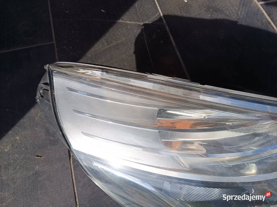 Lampa Przednia Prawa Renault Clio IV 260102796R Lampy przednie Turek