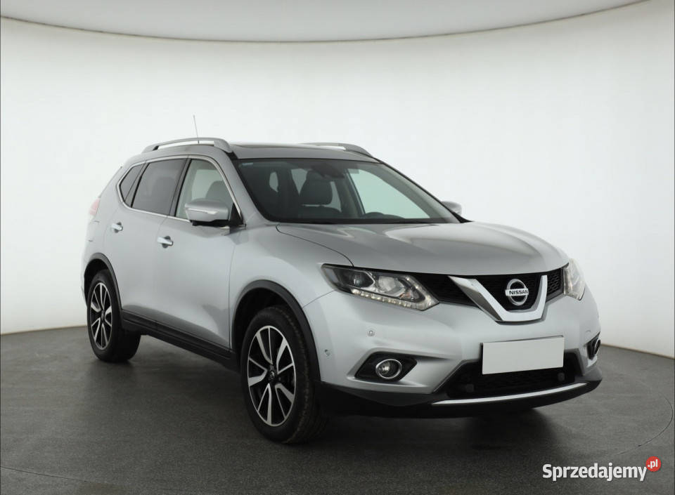 Nissan XTrail 16 dCi podgrzewane fotele Piaseczno