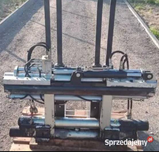 Paletyzer 4 widły 3 klasa karetki Durwen