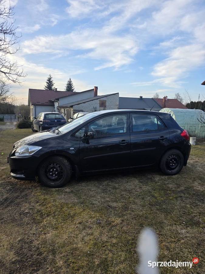 Okazja salon Polska Toyota Auris 16 VVTi Premium Kielce