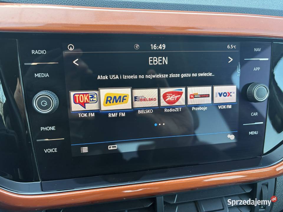 Salon BezwypKlima NawigacjaI właścicel Ledy