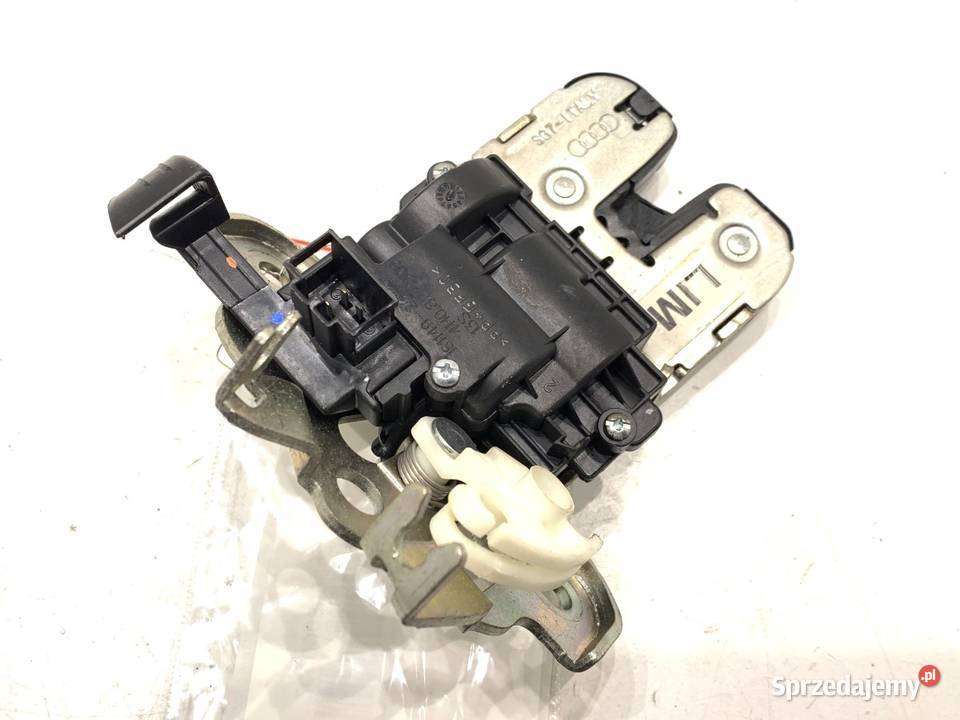 ZAMEK KLAPY TYŁ AUDI A6 C7 SedanLimuzyna