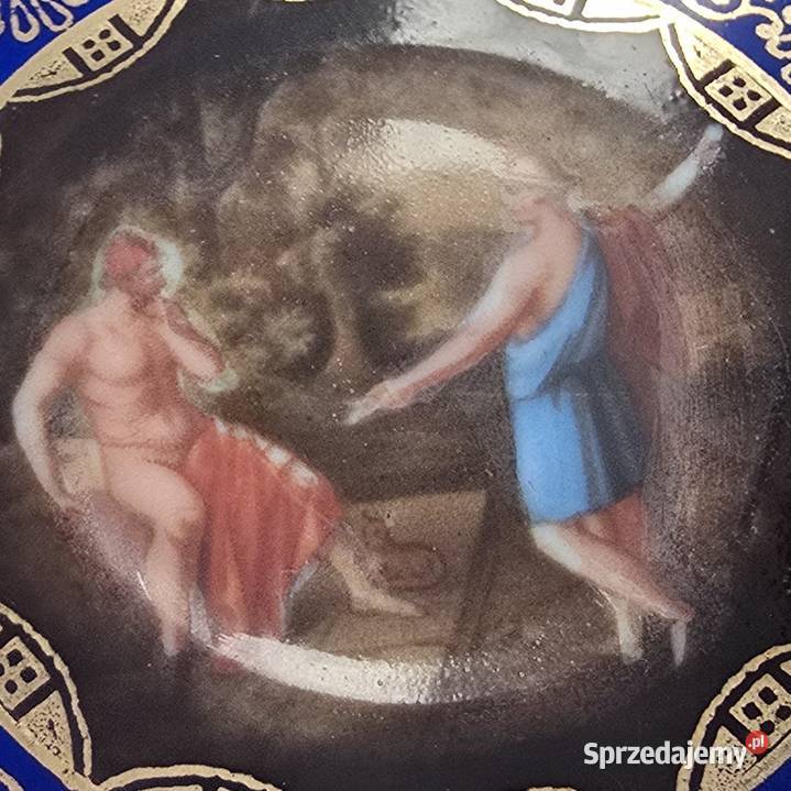Luksusowa filiżanka z mitologicznymi scenkami Bronisze