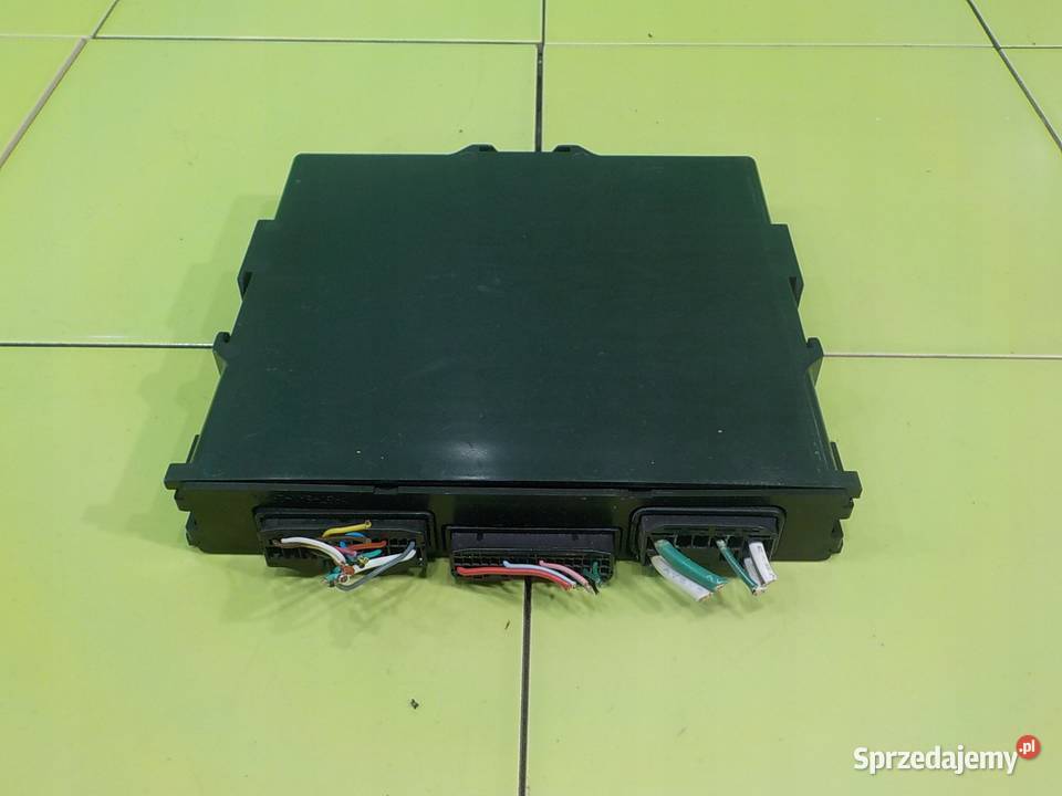 TOYOTA AYGO X 10 VVTI AUT 22r 5D modul sterownik Suków sprzedam
