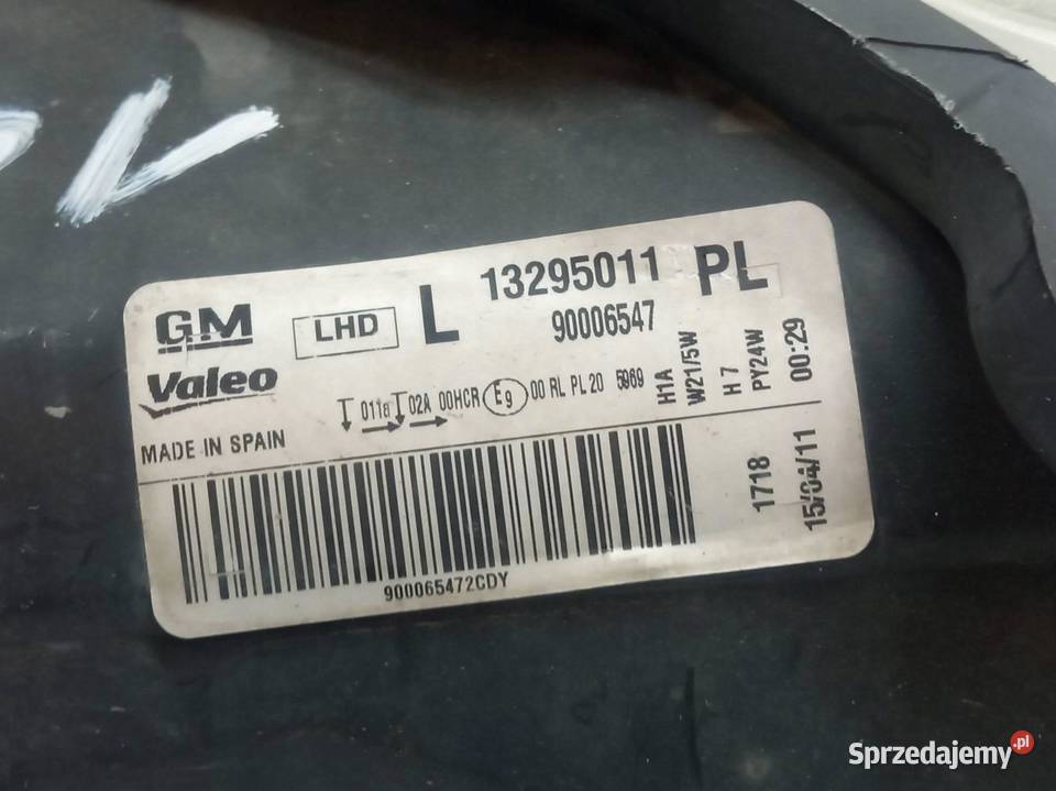LAMPA PRZÓD LEWA EU 90006547 Opel Corsa IV osobowe Oświetlenie sprzedam