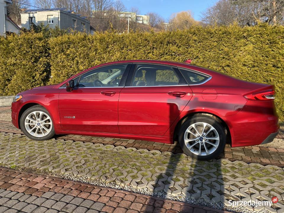 Ford Fusion Hybrid