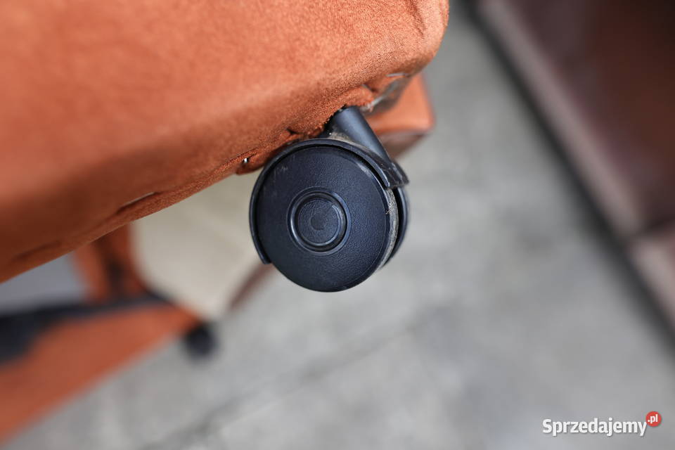 Fotel wypoczynkowy rozkładany RELAKS na kółkach Stąporków