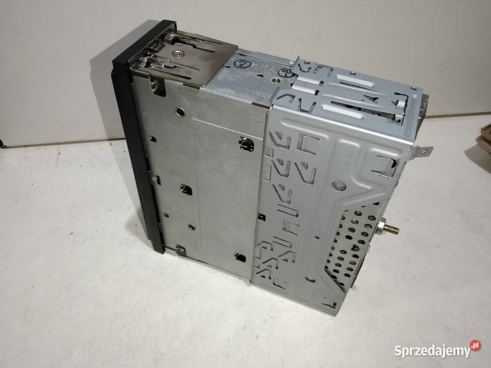 Radio samochodowe MITSUBISHI Super stan Świdnica sprzedam