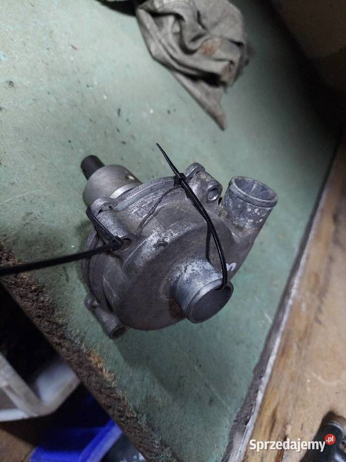 Suzuki RF 600 pompa wody wirnik obudowa RF600 Jelenia Góra sprzedam
