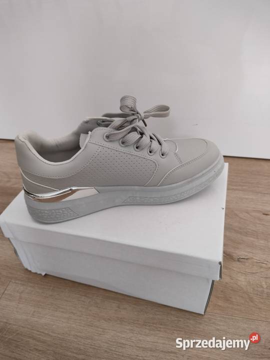 buty damskie sportowe skóra ekologiczna Obuwie sportowe Radom sprzedam