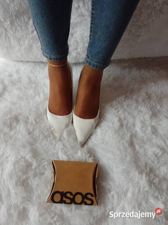41 ASOS Design Białe czółenka Szpilki wieczorowe