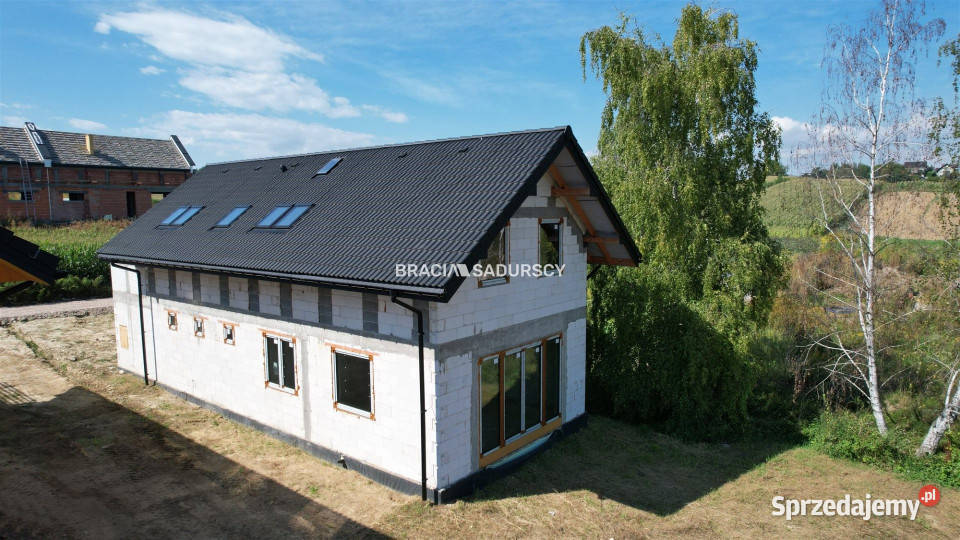 sprzedaży domu wolnostojącego Dojazdów wolnostojący