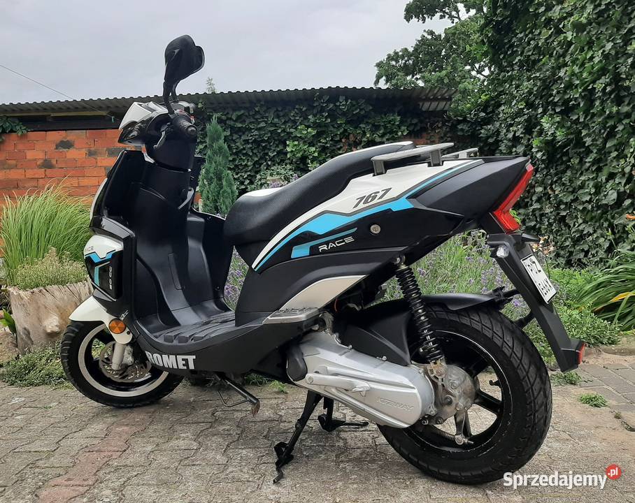 Zadbany Skuter Romet 767 50ccm 2t 2014r 1wł 9010 Rok produkcji 2014 Tuczno