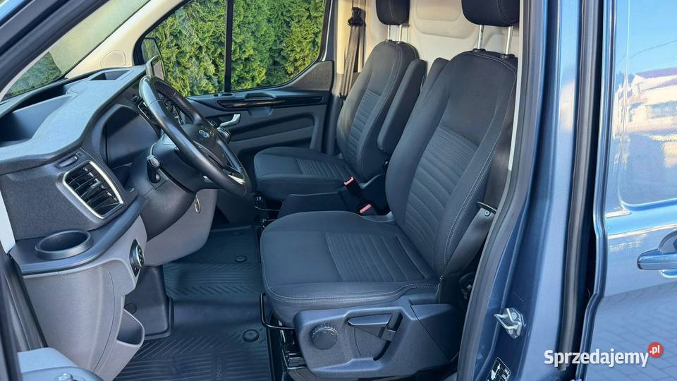 Ford Transit Custom L2 H1 Limited Serwisowany pełny VAT Opatów sprzedam