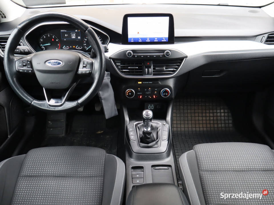 Ford Focus 10 EcoBoost biały