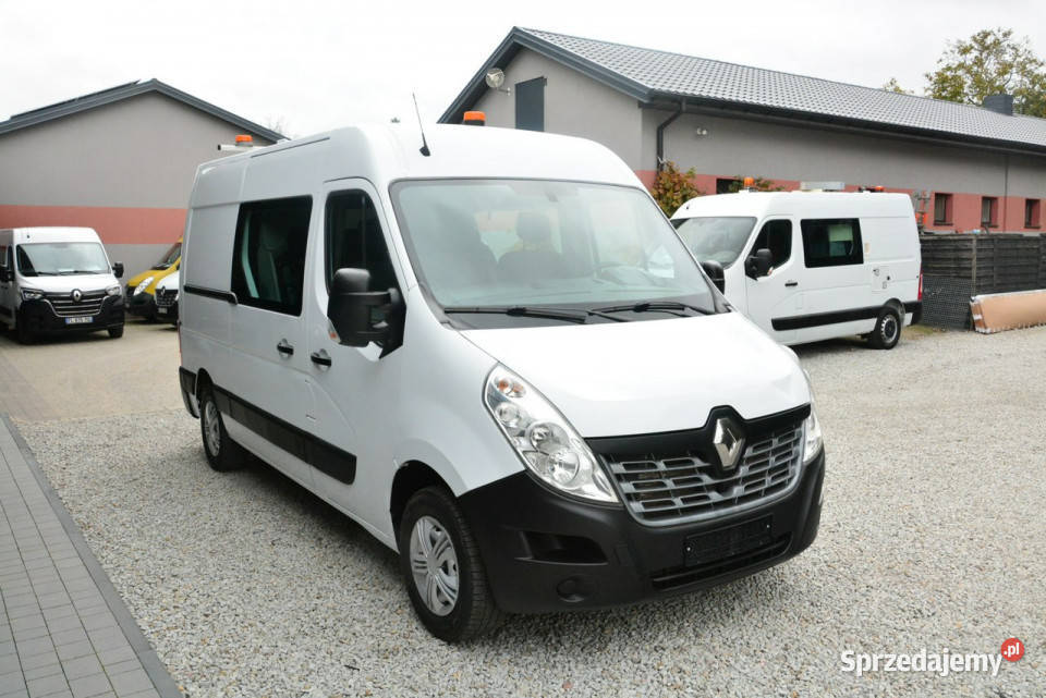 Renault Master średniak 7 osobowy brygadówka