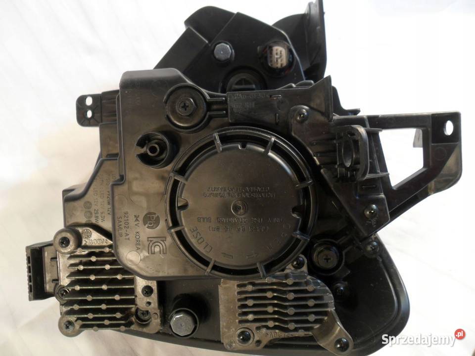 Lampa Przednia Prawa Kia Niro II wielkopolskie