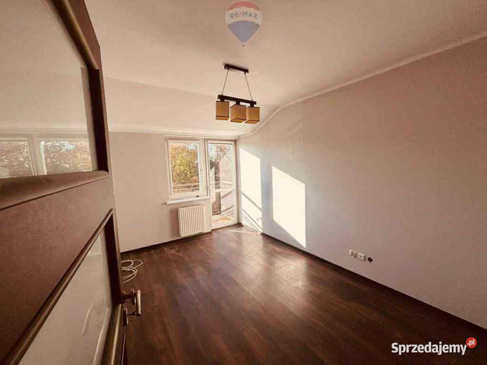 Dwupoziomowe z dwoma balkonami Żmigrodzka Liczba pokoi 4 wielkopolskie Poznań