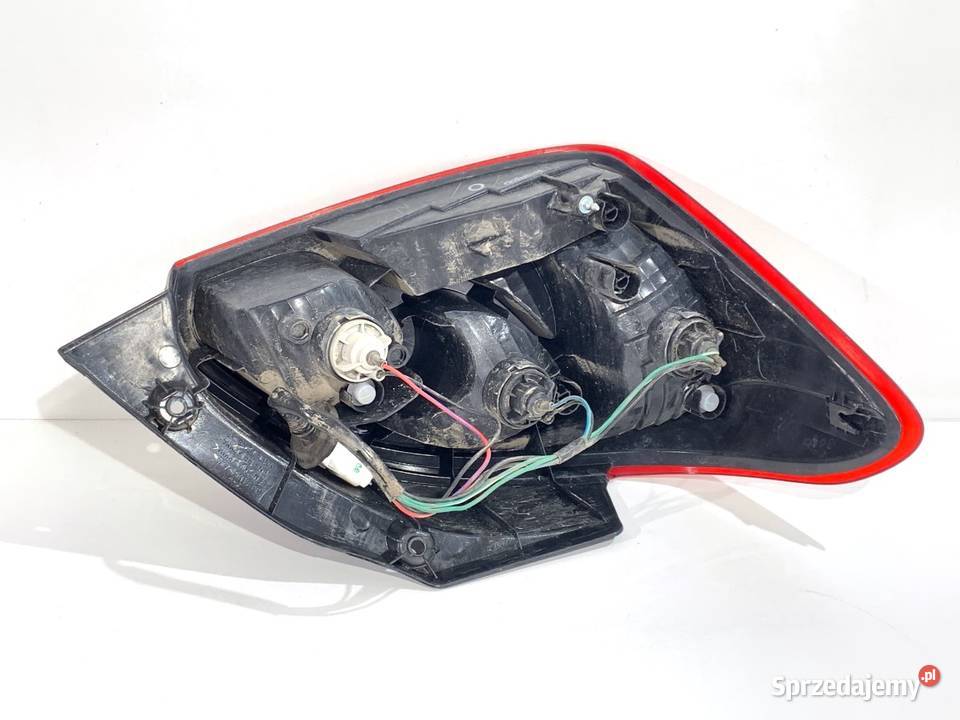 LAMPA PRAWY TYŁ MITSUBISHI MIRAGE SPACE STAR