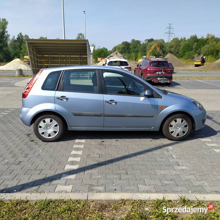 Ford Fiesta nieuszkodzony Jastrzębie-Zdrój