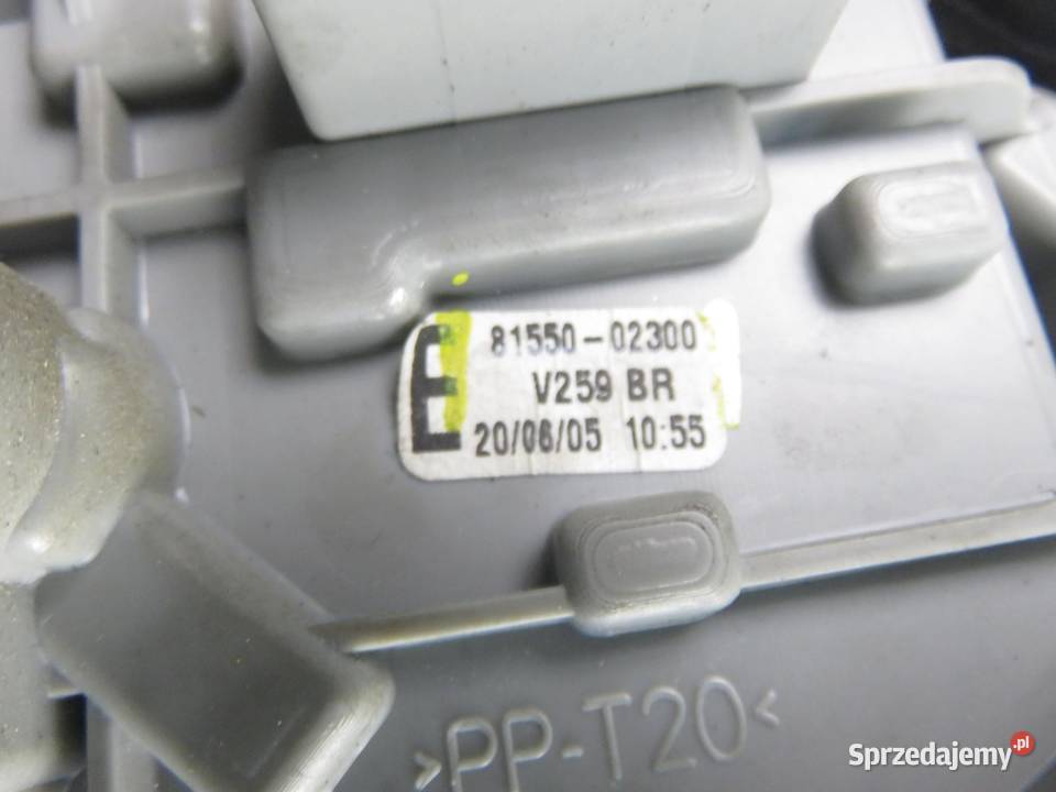 LAMPA PRAWA TYLNA TOYOTA COROLLA E12 8155002300 małopolskie