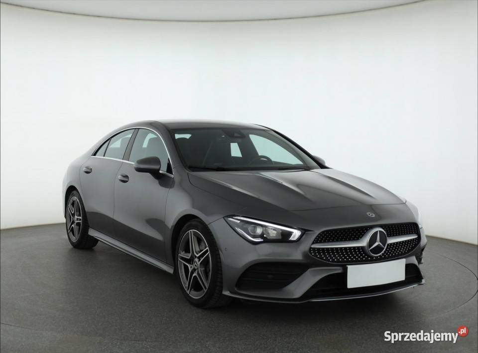Mercedes CLA 200 światła LED CLA sprzedam