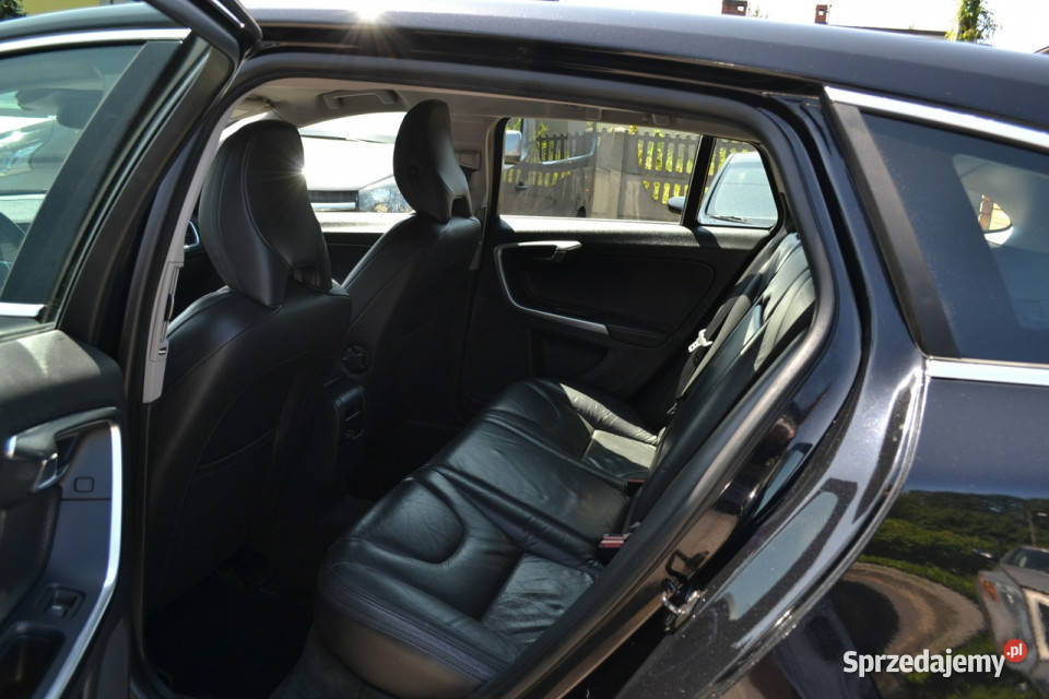 Volvo V60 NawigacjaClimatronicSerwisLEDAutomat klimatyzacja Częstochowa