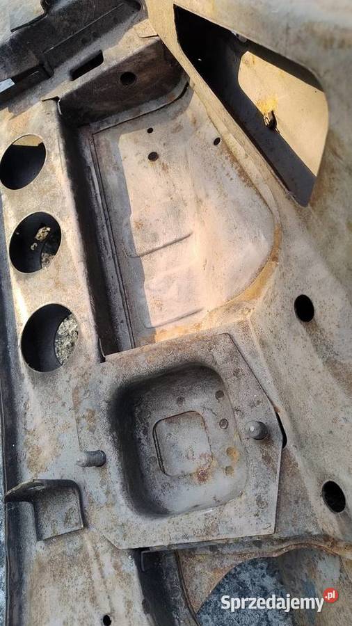 Fartuchy Fiat 132 Radom sprzedam