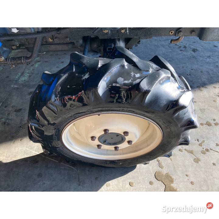 Traktor Iseki TA262F 4x4 26 Skrzynia biegów Manualna małopolskie Kraków sprzedam