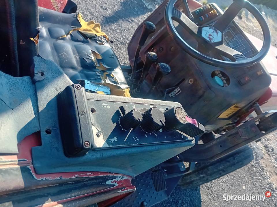 Massey Ferguson 364V 3 cyl EHR turbo Szczucin sprzedam