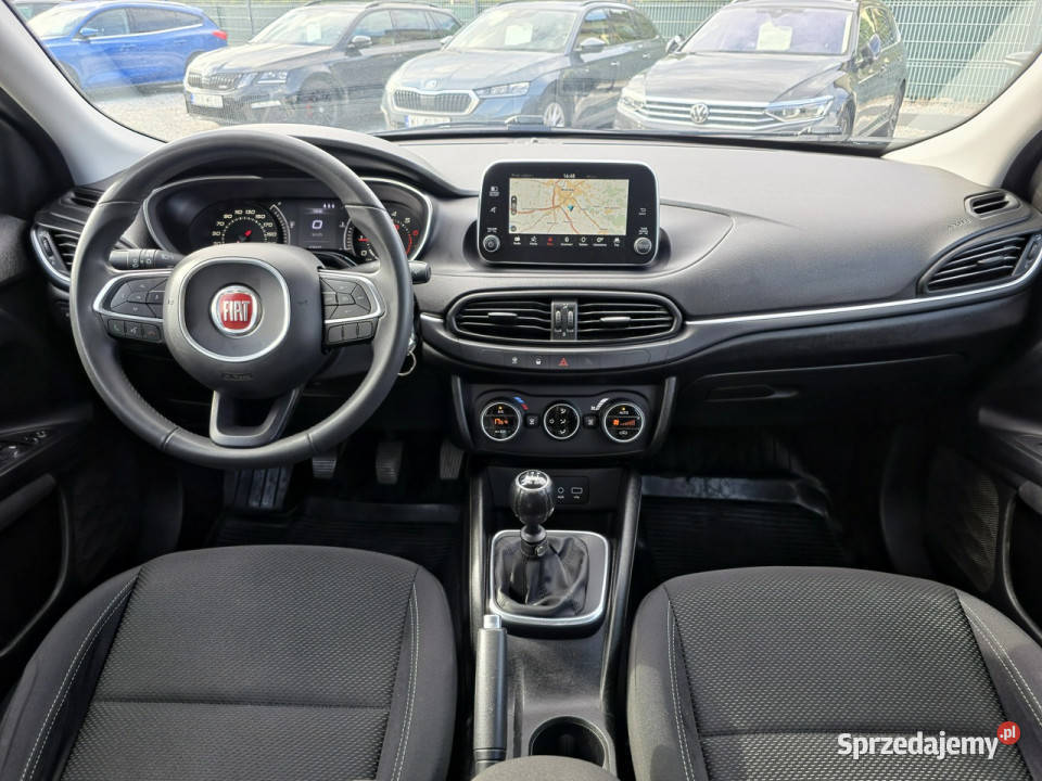 Fiat Tipo 14 16V 95 StarJet 2017r Lounge NAVI II 105200km Wrocław sprzedam