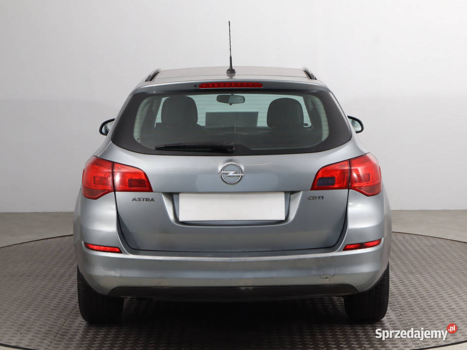 Opel Astra 17 CDTI Rok produkcji 2011 Zabrze