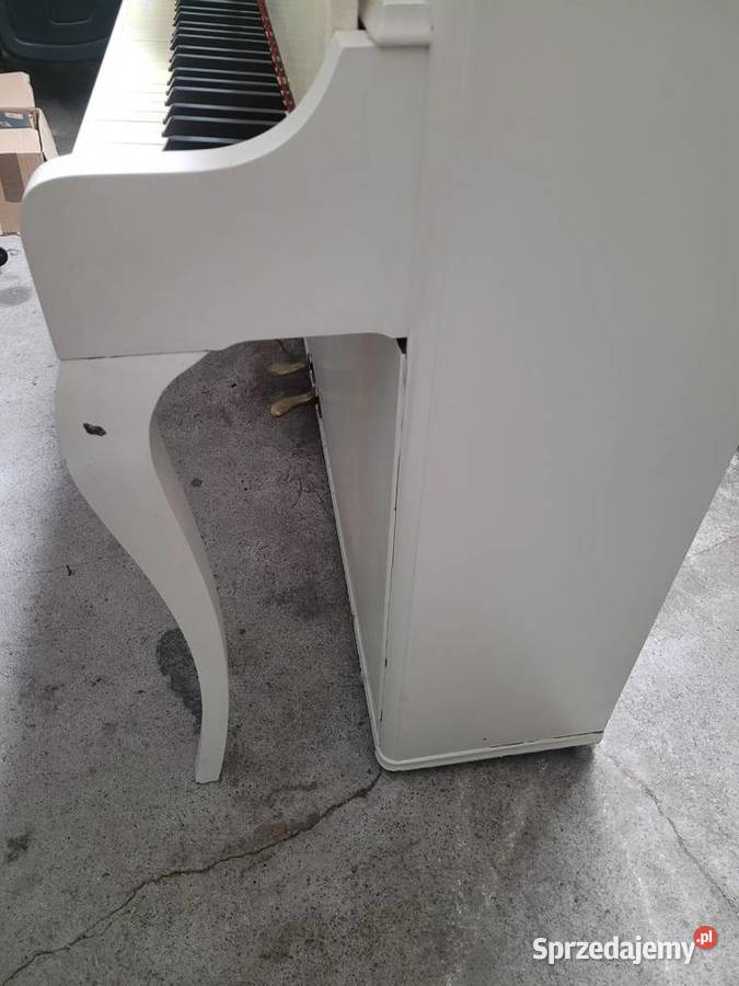 Pianina prezent pod choinkę z dowozem 606 742 Olsztyn