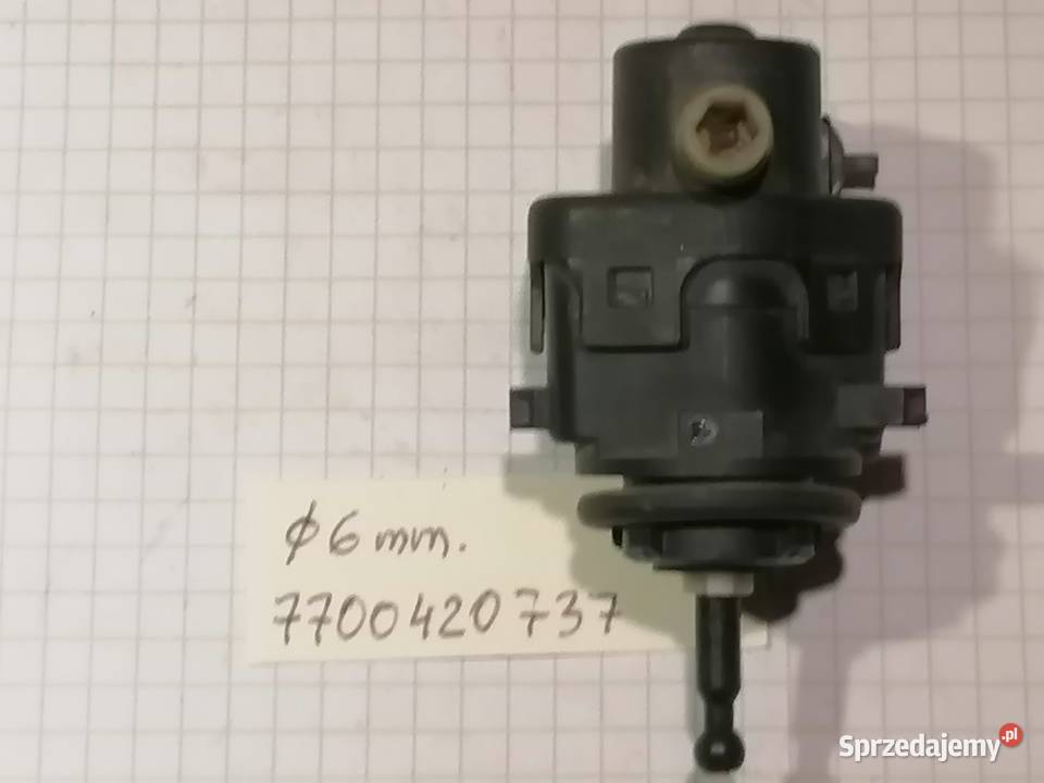 silniczek lampy przód 7700420737 Renault opis Piotrków Trybunalski