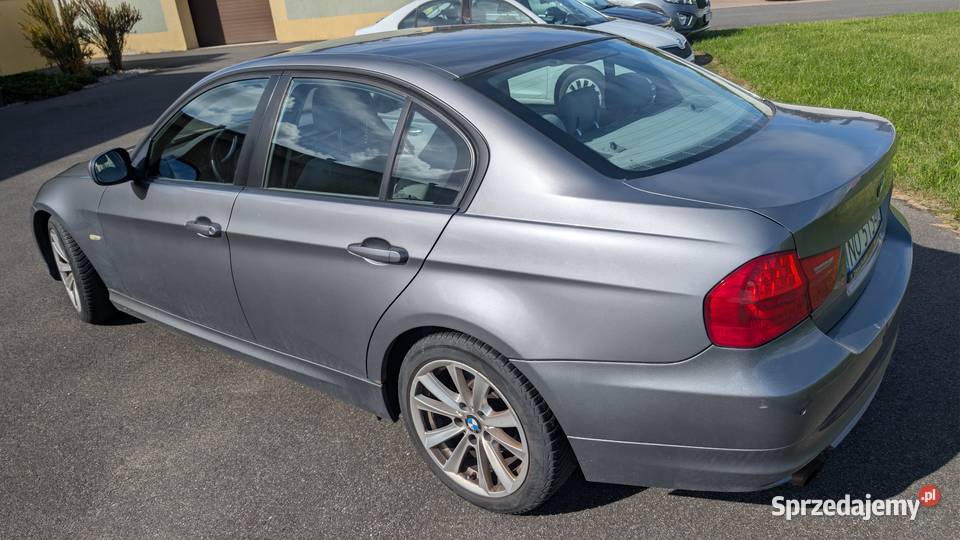 BMW 318i E90 LCI 2009 143 Manual 285 000 uszkodzony Olsztyn