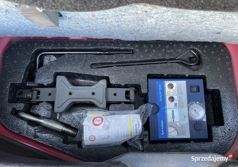 Suzuki Swift Sport 16 125 czerwony 17 Alu NAVI Zbąszyń