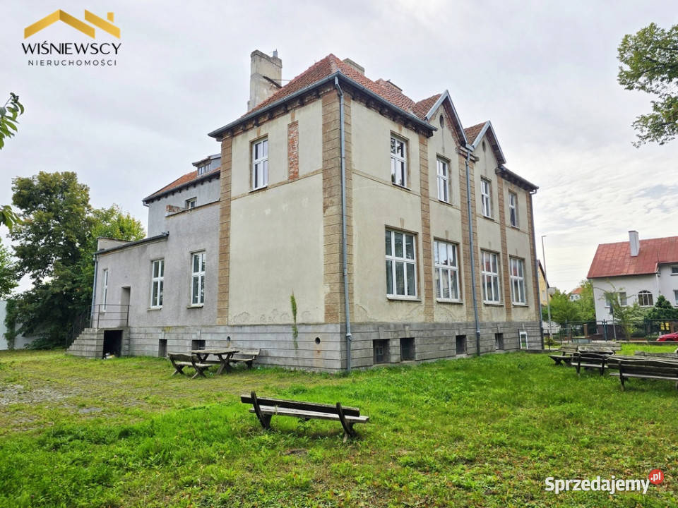 Kamienica Malbork centrum 8 mieszkań 5 garaży