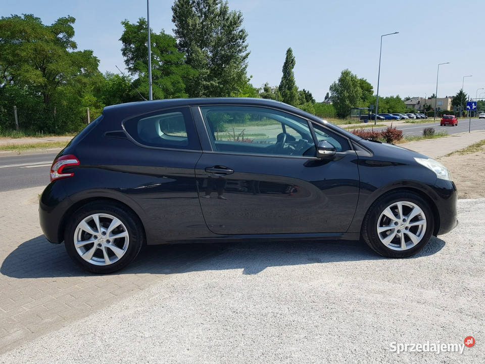 Peugeot 208 14 Benzyna Klima Tablet nieuszkodzony 208