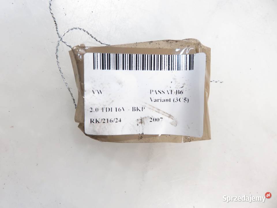 CHŁODNICA WODY VW PASSAT B6 20 TDI 3C0121253K Chłodnie wody małopolskie