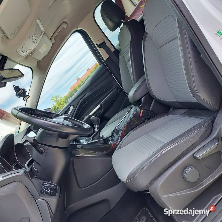 Ford Kuga 20Tdci168 ORYGINALNY LAKIERSam garażowany