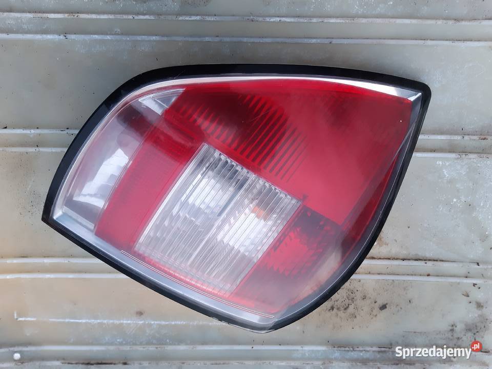 Astra III H Kombi Lampa lewy tyl tylna lewa mazowieckie Mińsk Mazowiecki