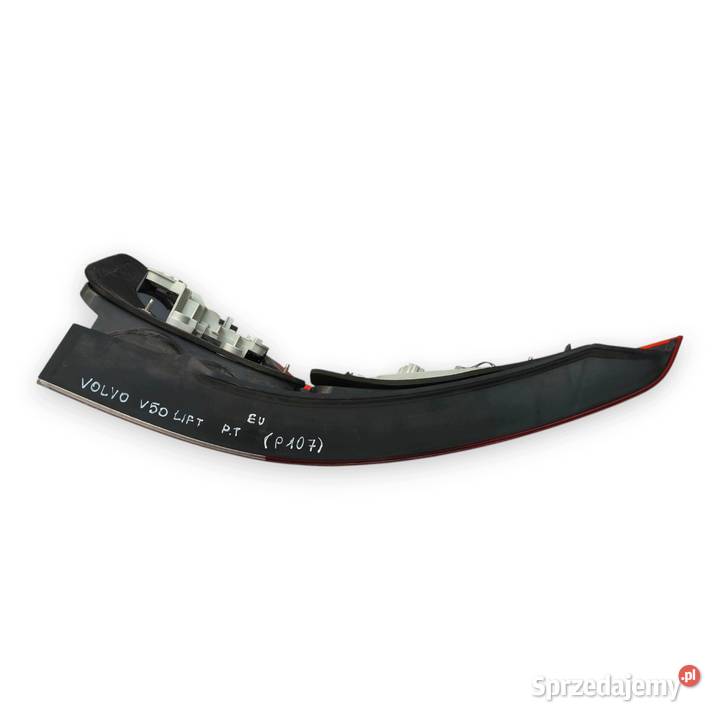 LAMPA PRAWA Volvo V50 I LIFT 20072012 tylna Chełm