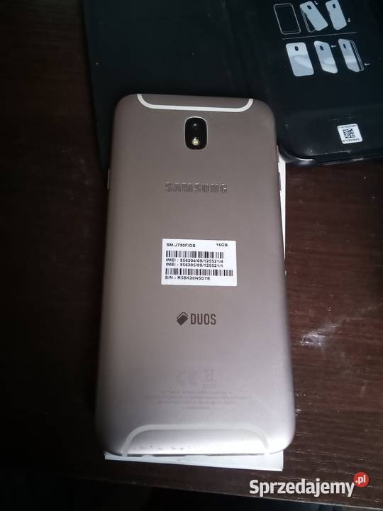 Sprzedam telefon Samsung Galaxy J7 DUOS