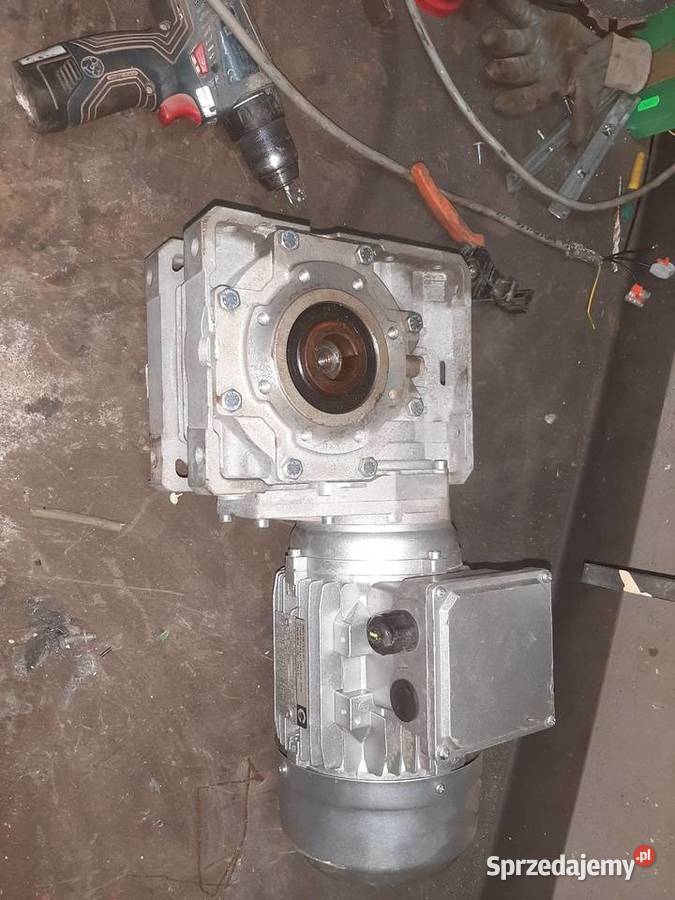 Silnik 075Kw z przekładnia kątowa sprzedam